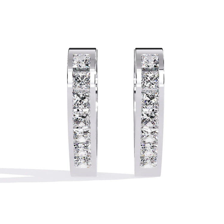Heartfelt Elegance Lab Diamond Hoop Earring