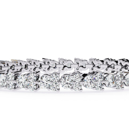 Gilded Embrace Lab Diamond Bracelet