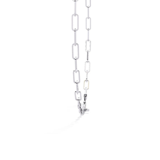 Chain of Moissanite Glamour